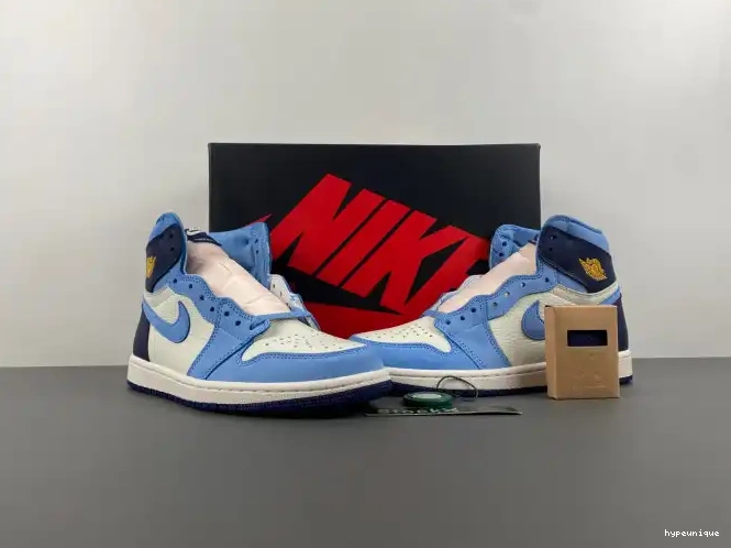 HYPE WMNS OG FD2596-400 Jordan 1 Air First High Flight in 0507